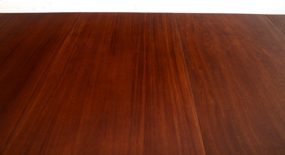 Antique Mahogany Extending Dining Table with Four Leaves & Leaf Holder by James Garvie & Sons, Aberdeen View XX
