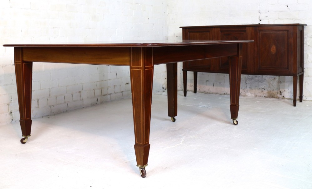 Antique Mahogany Extending Dining Table with Four Leaves & Leaf Holder by James Garvie & Sons, Aberdeen View XXVI