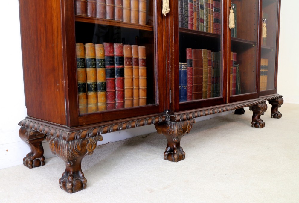 Victorian Breakfront Carved Mahogany Glazed Bookcase View XVI