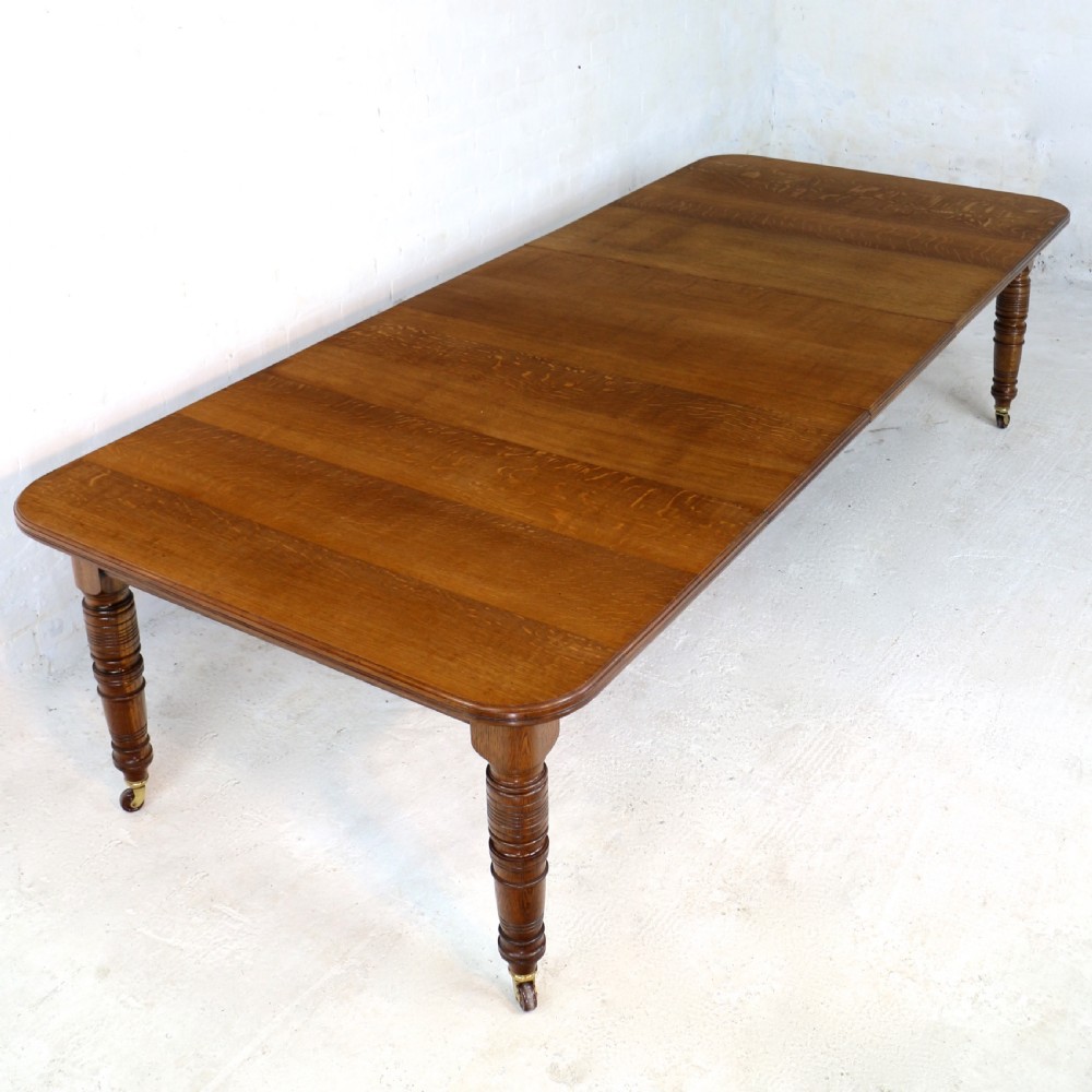Victorian Oak Extending Dining Table & 3 Leaves, 10ft/seats 12