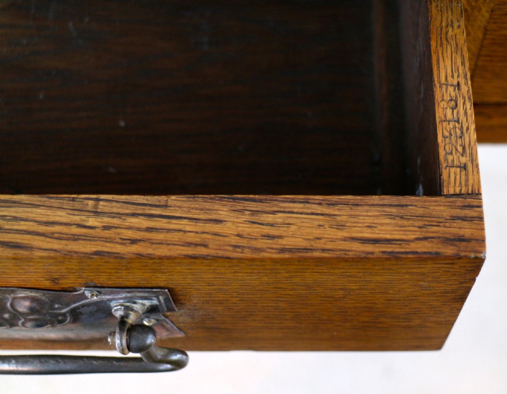 Arts & Crafts Oak Hall or Serving Table by James Shoolbred & Co, London View XVI