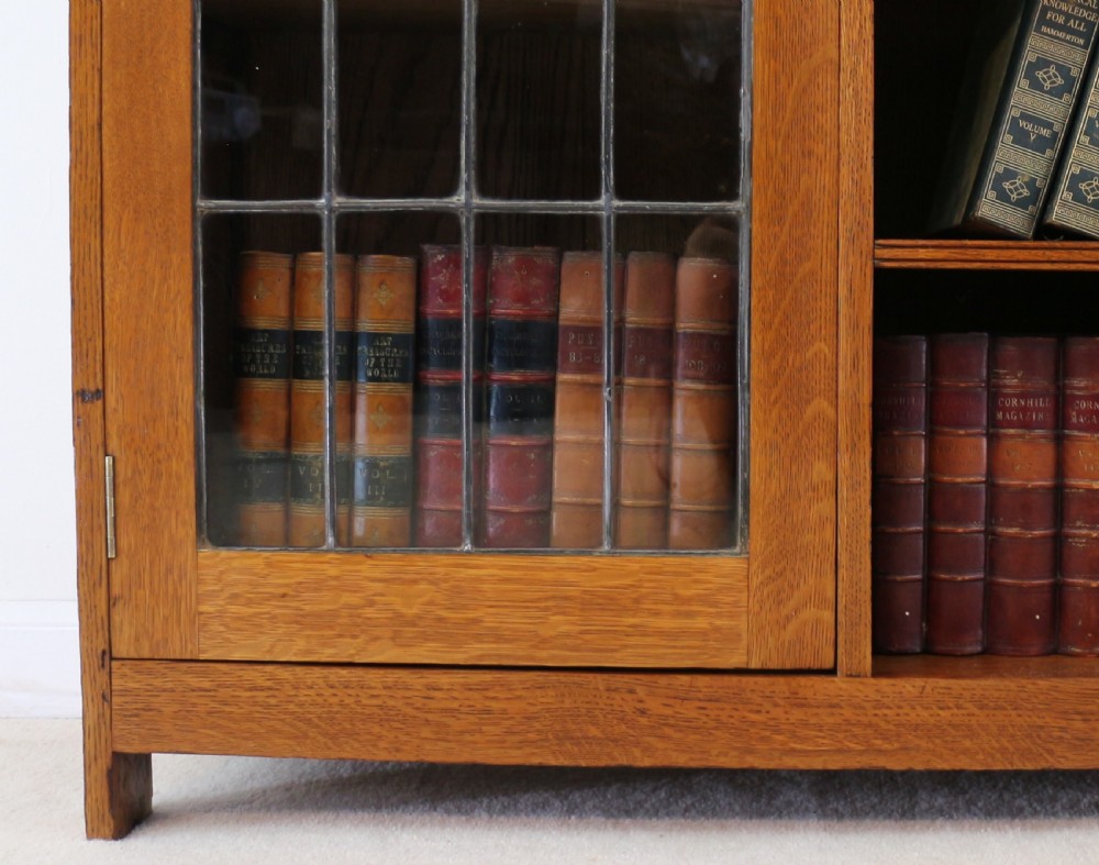 Arts & Crafts Oak Bookcase Cabinet attributed to Liberty & Co View VII