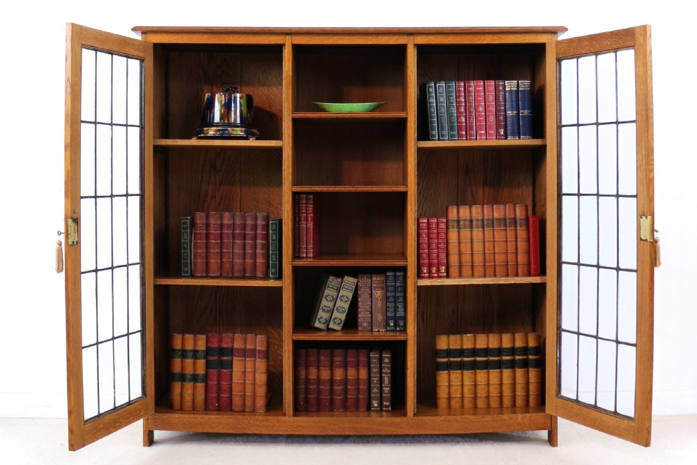 Arts & Crafts Oak Bookcase Cabinet attributed to Liberty & Co View XV