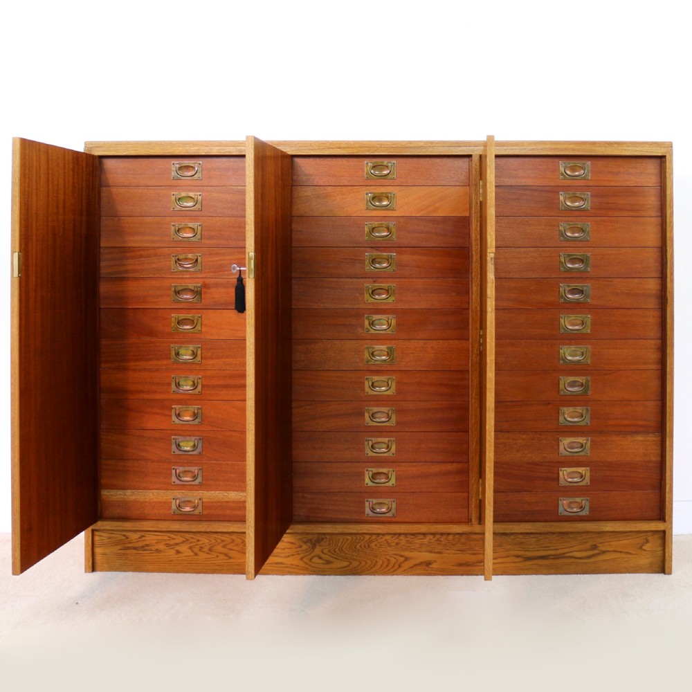 Oak and Mahogany Museum Collector’s Cabinet, c.1930