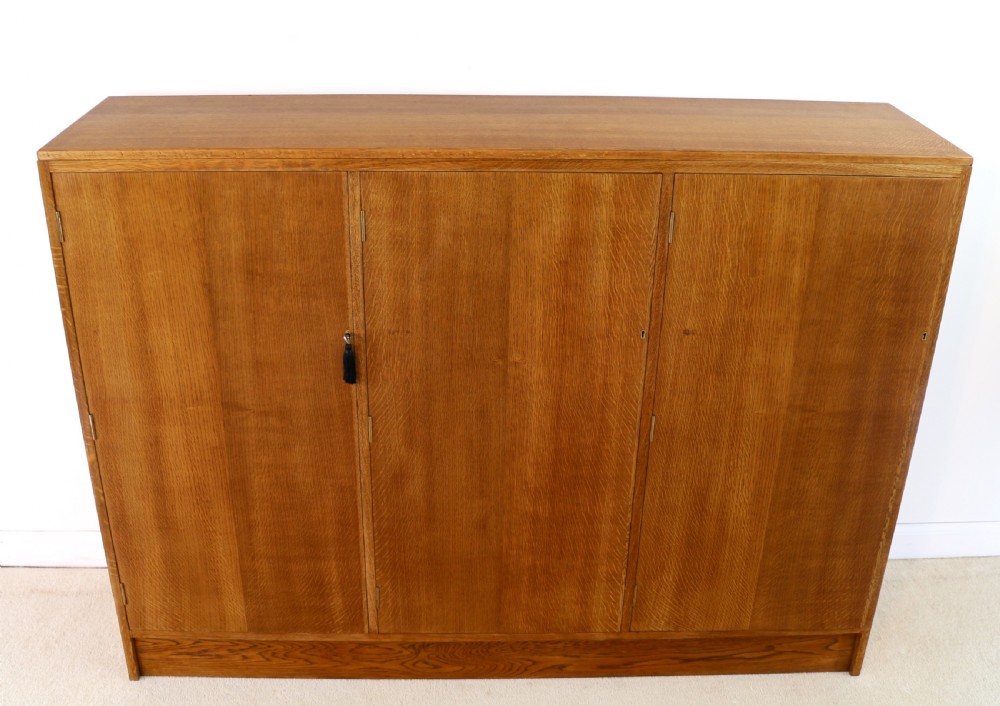 Oak and Mahogany Museum Collector’s Cabinet, c.1930 View XI