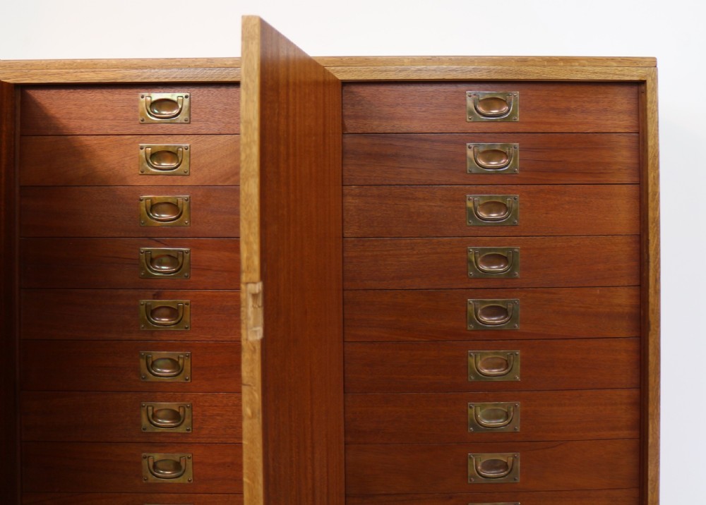 Oak and Mahogany Museum Collector’s Cabinet, c.1930 View XIX