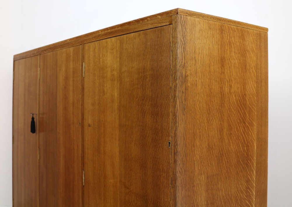 Oak and Mahogany Museum Collector’s Cabinet, c.1930 View XXIX