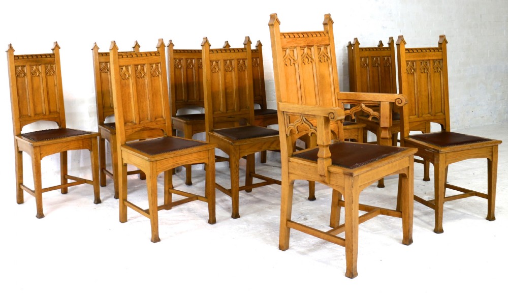 Set of Twelve Gothic Revival Arts & Crafts Oak Dining Chairs, Attributed to Shapland & Petter (12) View III