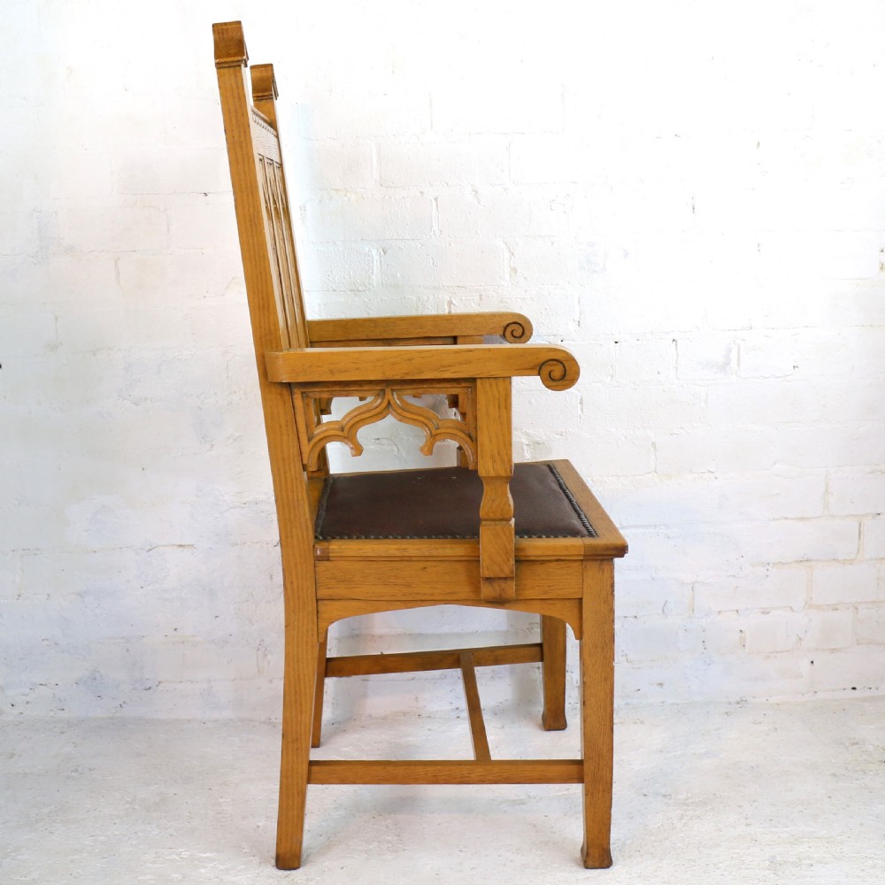 Set of Twelve Gothic Revival Arts & Crafts Oak Dining Chairs, Attributed to Shapland & Petter (12) View XV