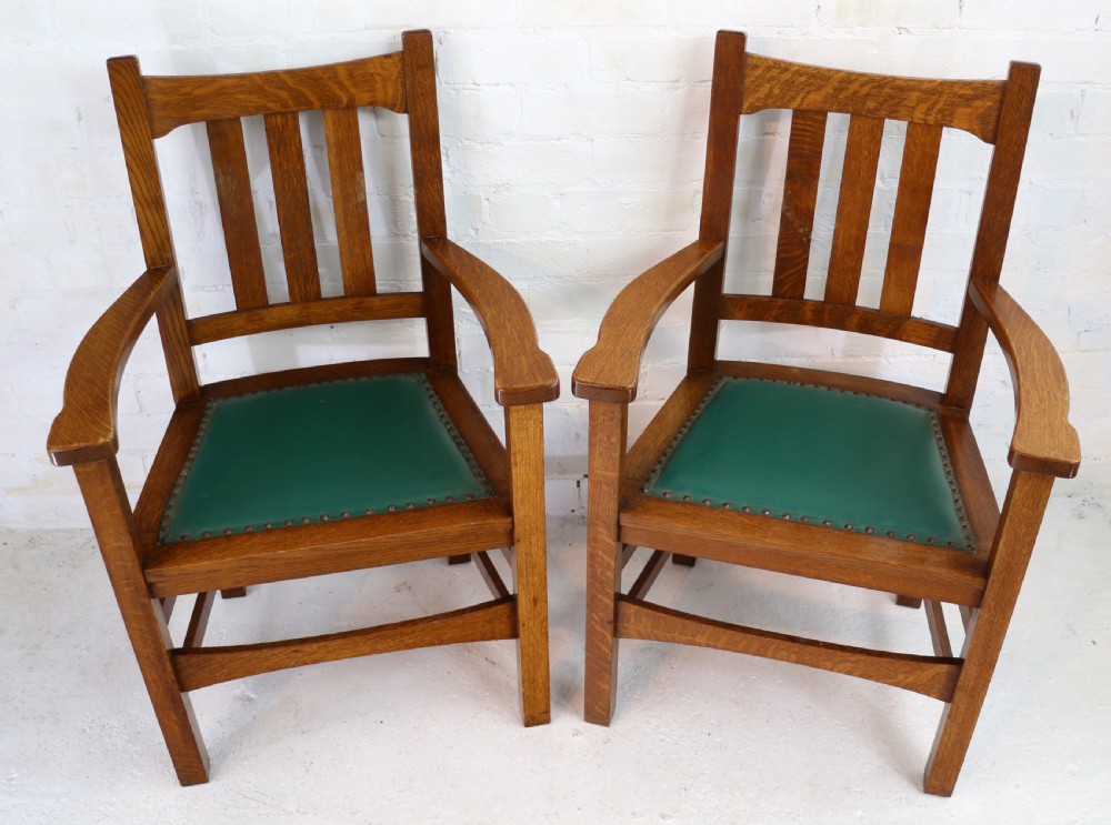 Set of Eight American Arts & Crafts Mission Oak Dining Chairs by Stickley Brothers (8) View XVII