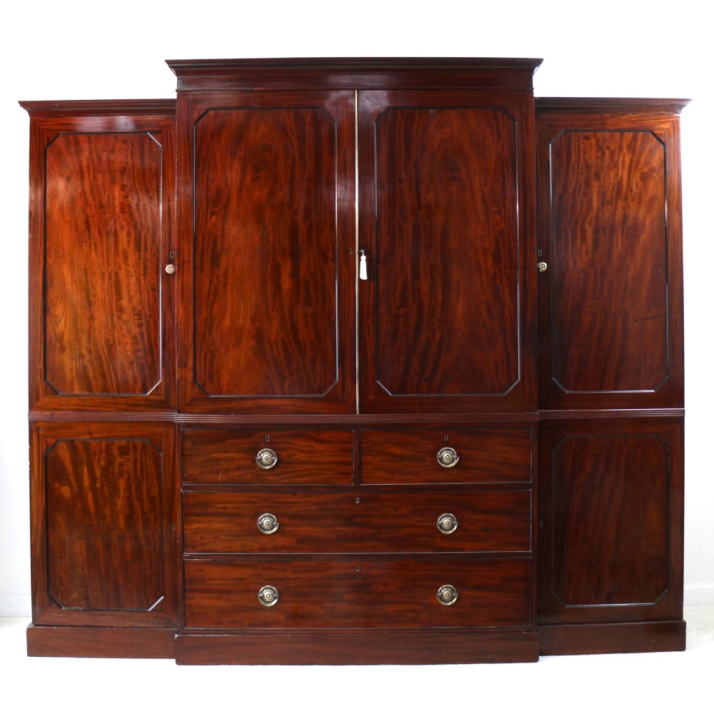 Regency Mahogany Gentleman’s Breakfront Linen Press Wardrobe