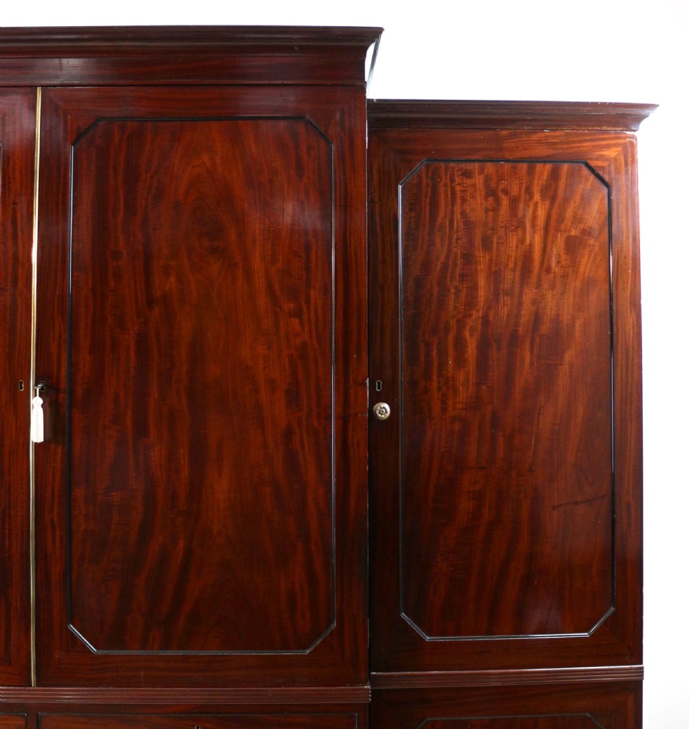 Regency Mahogany Gentleman’s Breakfront Linen Press Wardrobe View IV