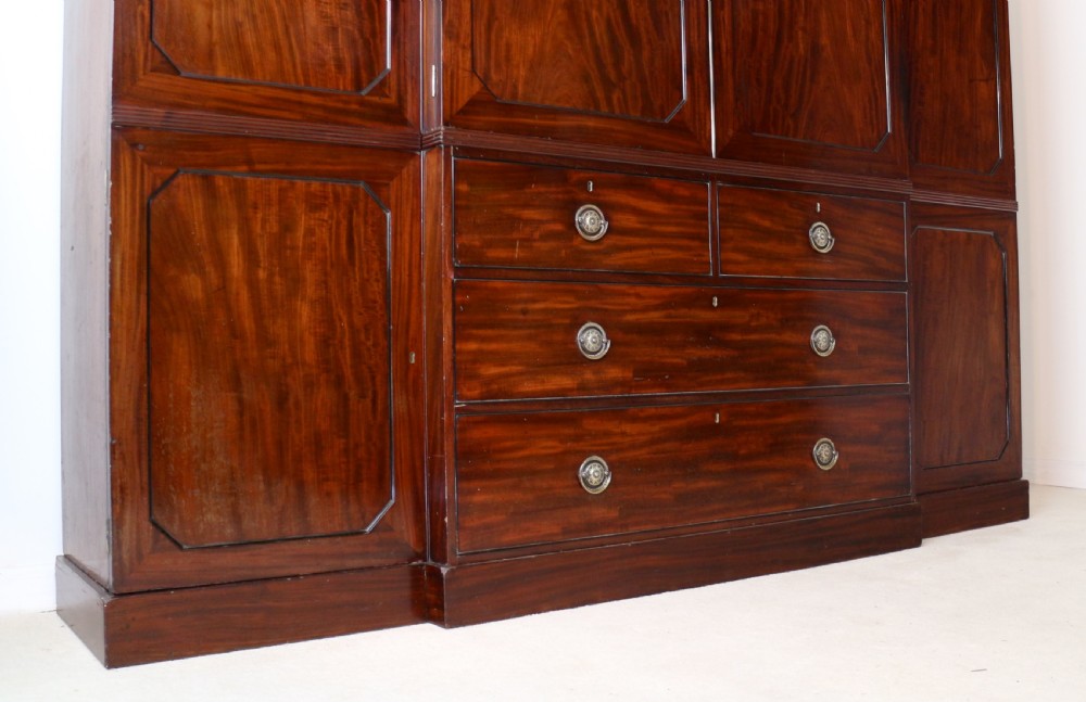 Regency Mahogany Gentleman’s Breakfront Linen Press Wardrobe View VI