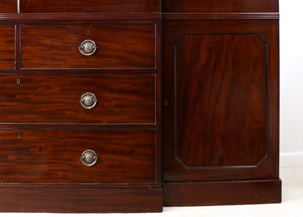 Regency Mahogany Gentleman’s Breakfront Linen Press Wardrobe View XII