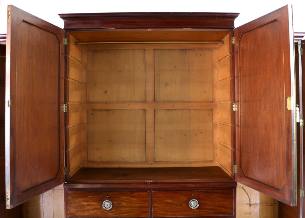 Regency Mahogany Gentleman’s Breakfront Linen Press Wardrobe View XXIII