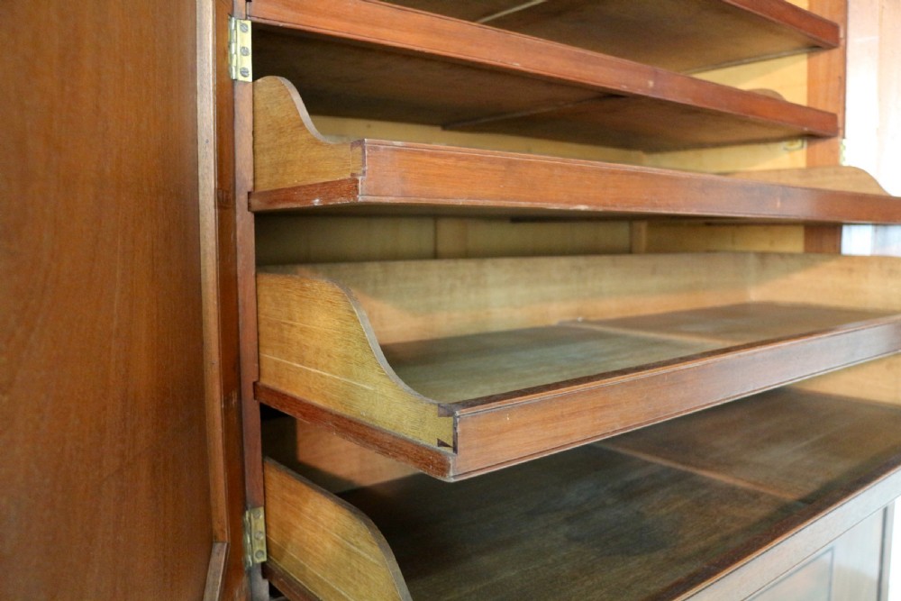 Regency Mahogany Gentleman’s Breakfront Linen Press Wardrobe View XXIV