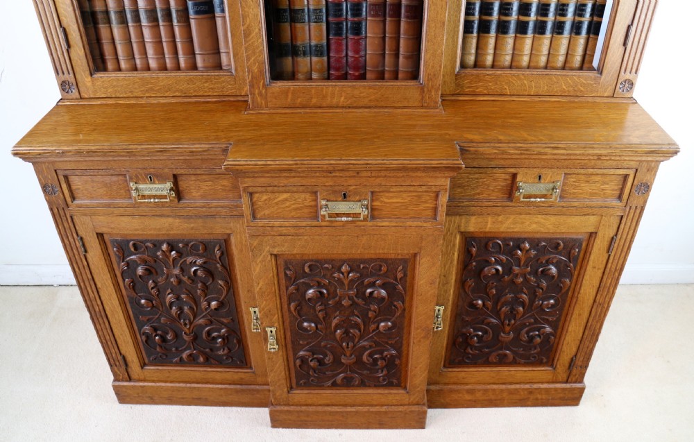 Victorian Art Nouveau Oak Breakfront Bookcase Attributed to Maple & Co View X