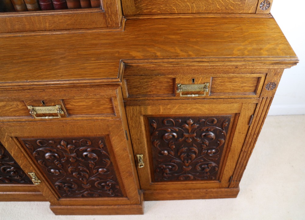 Victorian Art Nouveau Oak Breakfront Bookcase Attributed to Maple & Co View XII
