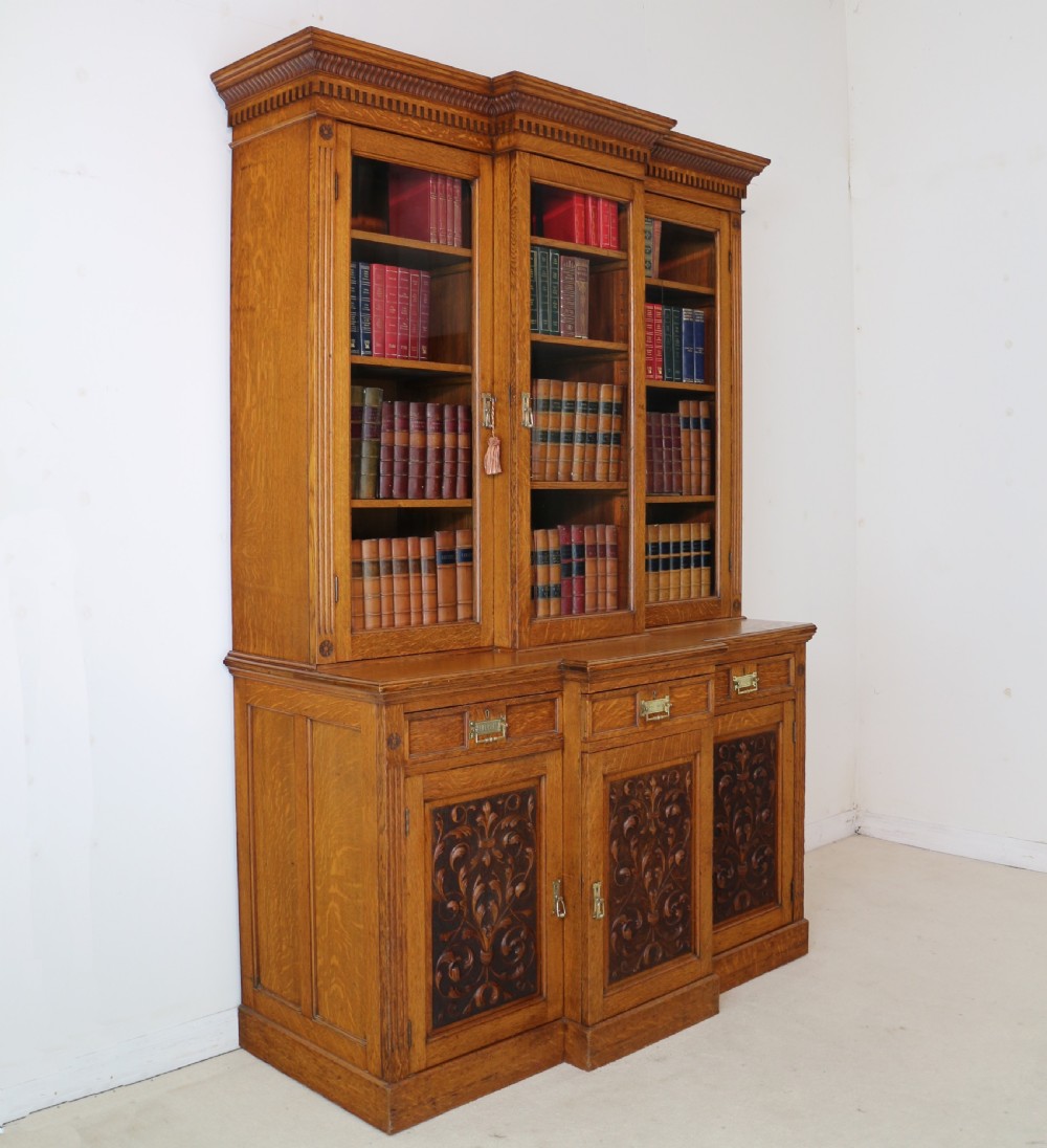 Victorian Art Nouveau Oak Breakfront Bookcase Attributed to Maple & Co View XXII