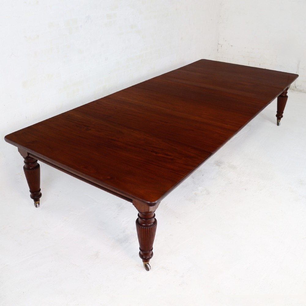 Victorian Mahogany 16 Seat Extending Dining Table & 4 Leaves, 12ft View IV