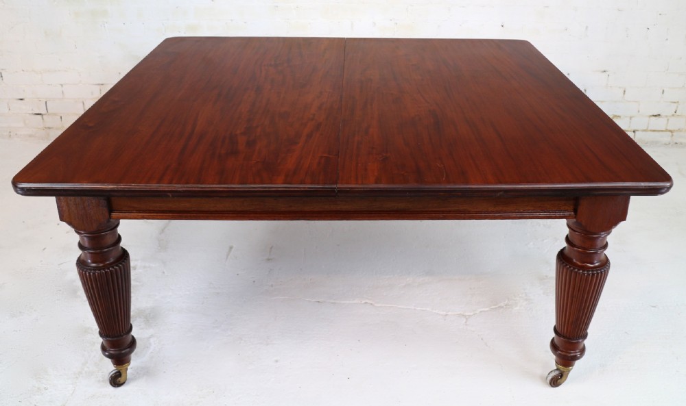 Victorian Mahogany 16 Seat Extending Dining Table & 4 Leaves, 12ft View XIV