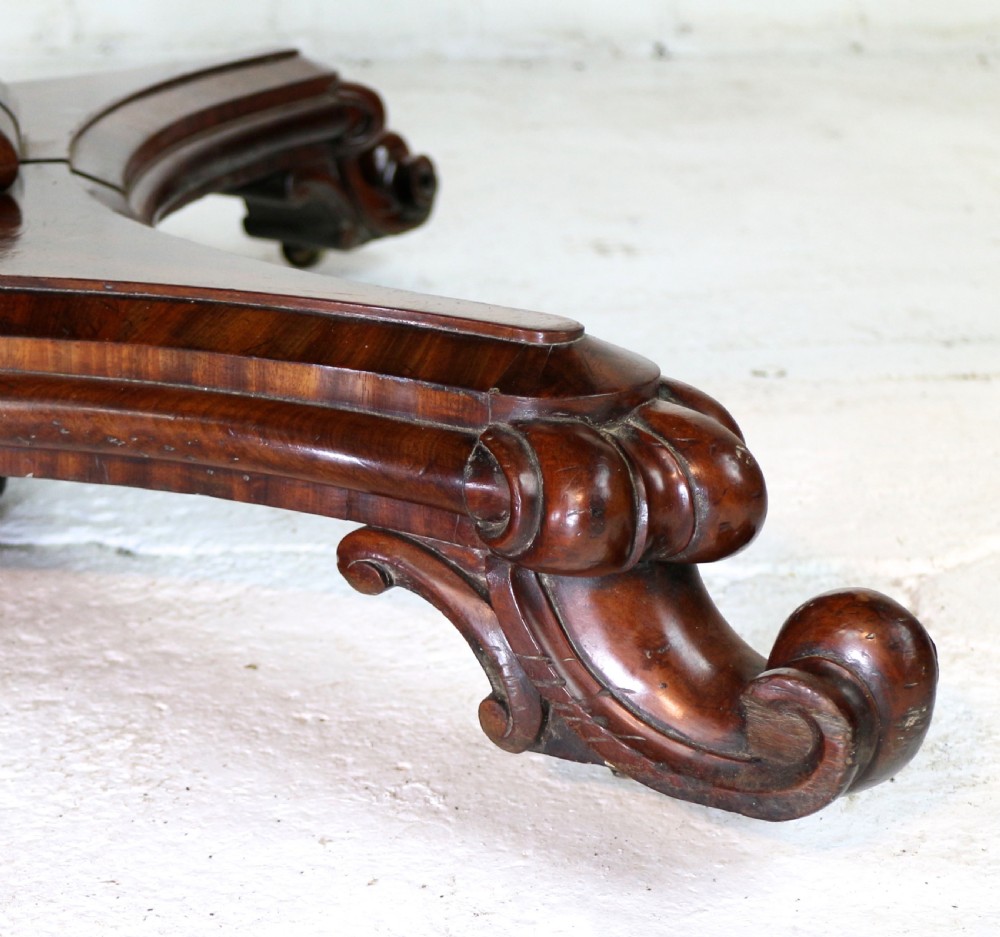 William IV Mahogany Extending Pedestal Dining Table & 4 Leaves, seats 14-16 View XXIII