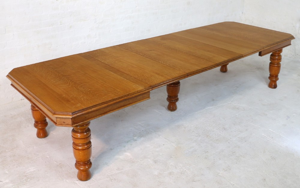 Victorian Oak Extending Dining Table & 4 Leaves, 12ft/seats 14 View XVI