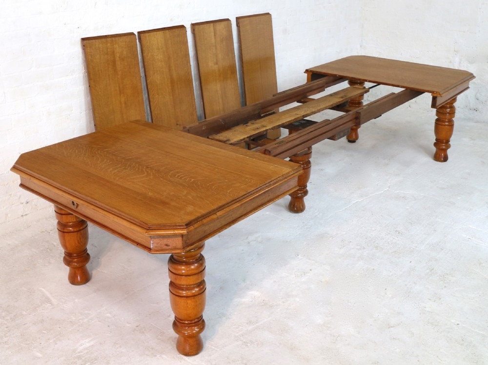 Victorian Oak Extending Dining Table & 4 Leaves, 12ft/seats 14 View XVII