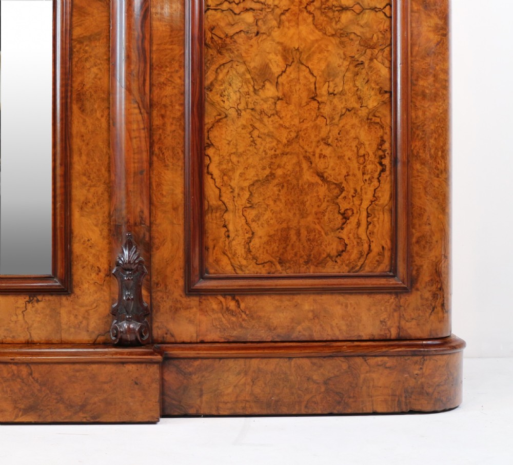 Victorian Burr Walnut Three Door Fitted Breakfront Wardrobe View XI