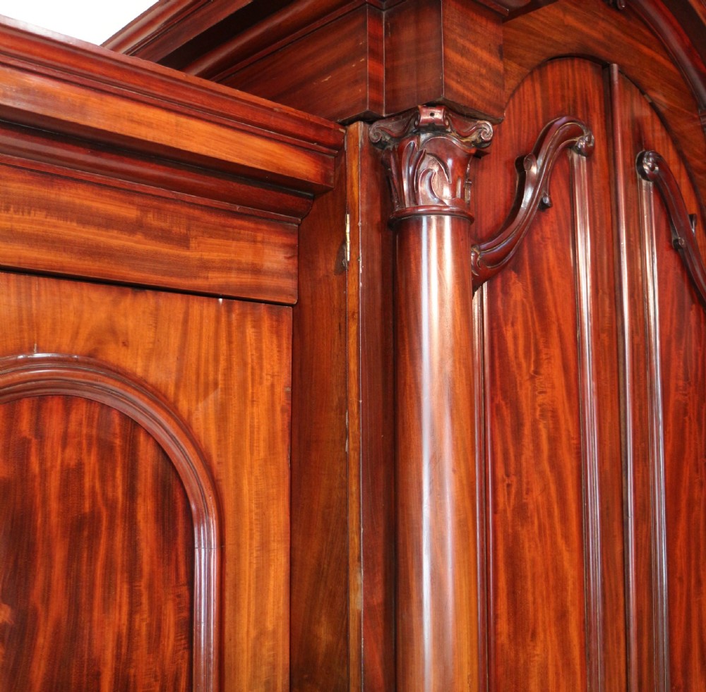 Regency Mahogany Four Door Breakfront Wardrobe View X