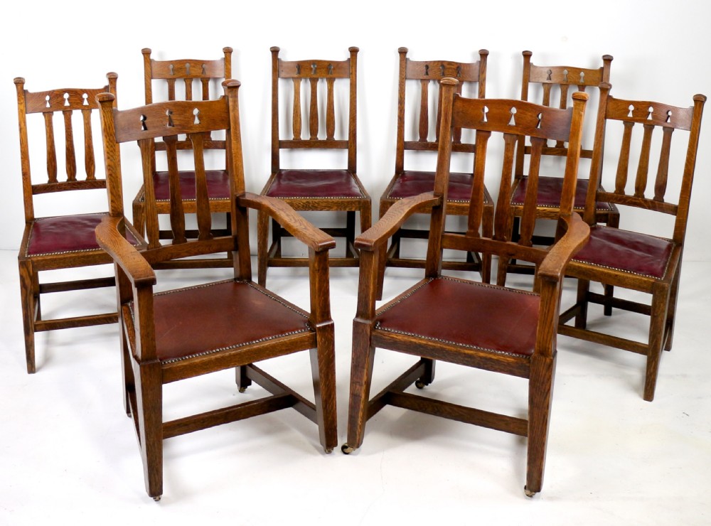 Set of 8 Arts & Crafts Oak Dining Chairs