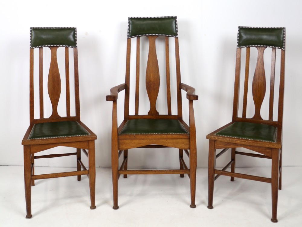 Set of 8 Arts & Crafts Oak Dining Chairs Attributed to E A Taylor, Wyllie & Lochhead View III