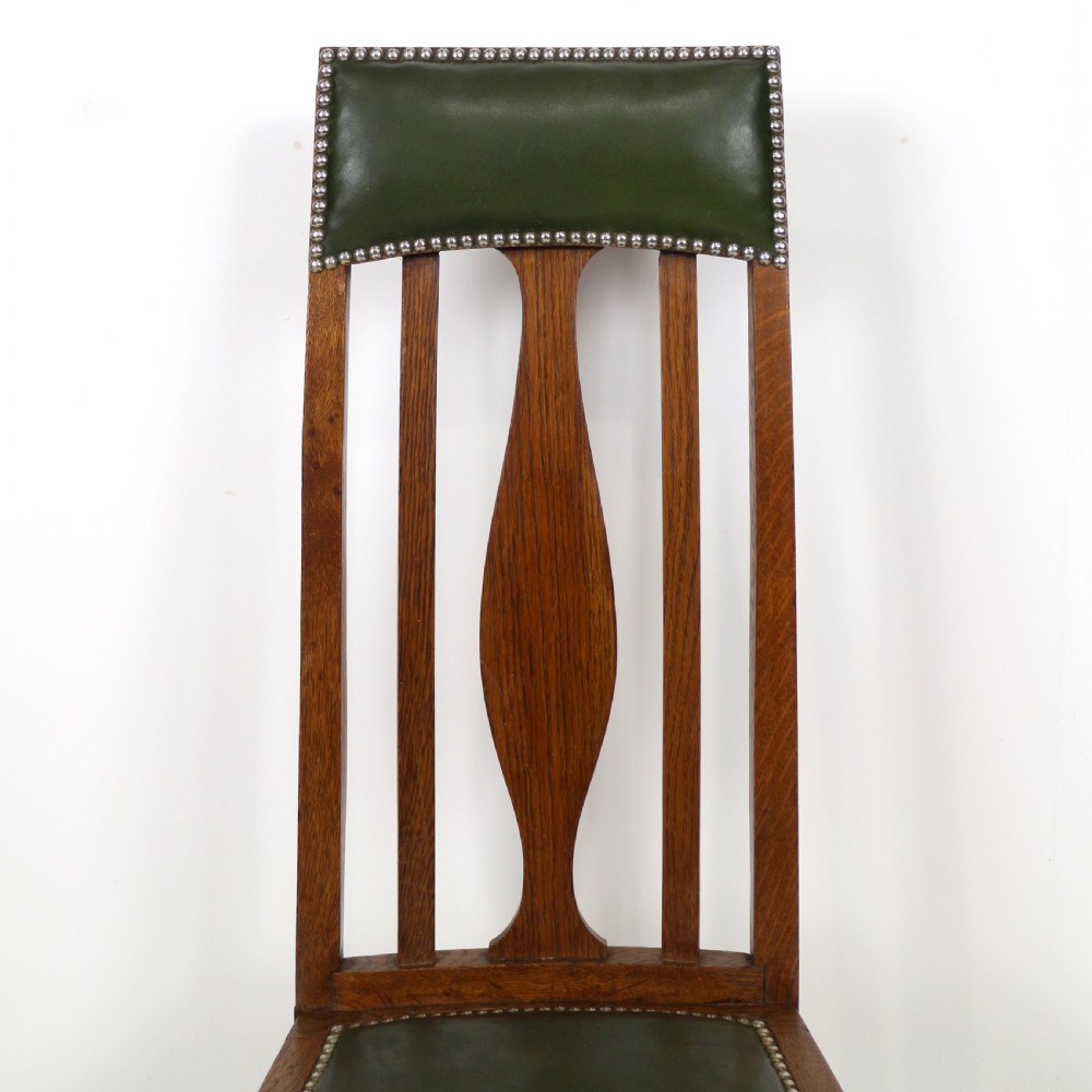 Set of 8 Arts & Crafts Oak Dining Chairs Attributed to E A Taylor, Wyllie & Lochhead View XIII