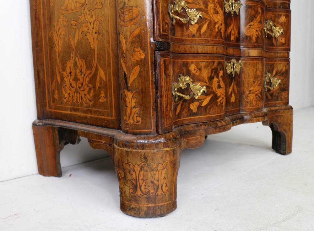 Dutch Walnut & Marquetry Cabinet-on-Chest View XXV