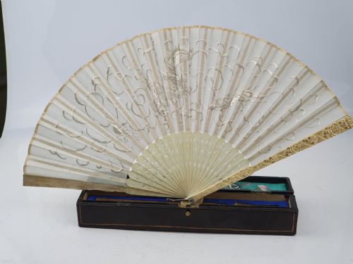 Late 19thc Oriental Bone Fan in Original Lacquered Box