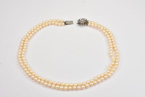 Stunning Vintage Double Row Cultured Pearl (8mm) & Silver Necklace