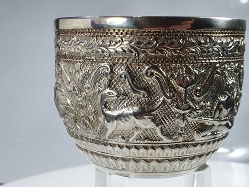 Superb Quality Large Charles Stuart Harris Silver Sugar Basin 1882