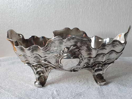 Beautiful Art Nouveau Silver Plated Fruit Dish