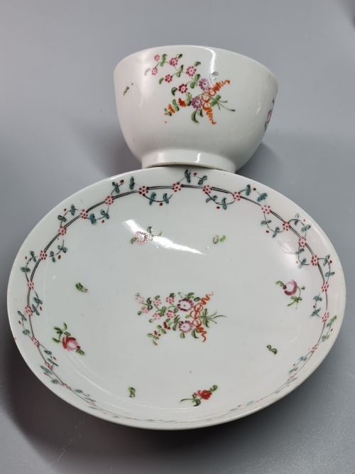 Fine 18th Century Tea Bowl & Saucer