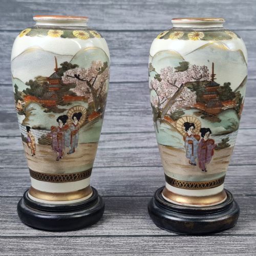 Beautiful Satsuma Pair of Signed Hand Painted Vases C1900