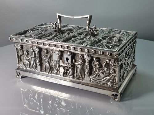 Superb Quality Large Silver Plated Gothic Casket 'Fisher 188 Strand'