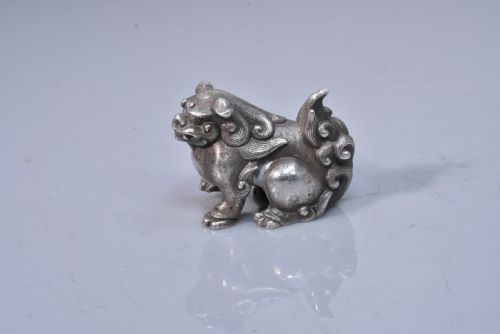 unusual chinese solid silver dog of fo c1900 - CATEGORY: ANTIQUE SILVER - DATED 1900