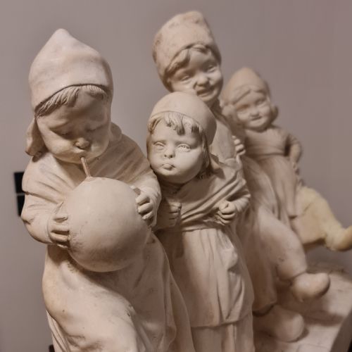 EXCEPTIONAL HUGE ANTIQUE SIGNED PLASTER DUTCH FIGURAL GROUP C1930 - ADDITIONAL PHOTO 12