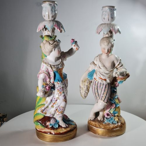 FINE PAIR OF MINTON PORCELAIN FIGURAL CANDLESTICKS 19THC - ADDITIONAL PHOTO 15