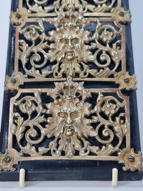 19TH CENTURY SOLID OAK AND BRASS VICTORIAN WALL HANGING LETTER OR STATIONERY RACK - ADDITIONAL PHOTO 17