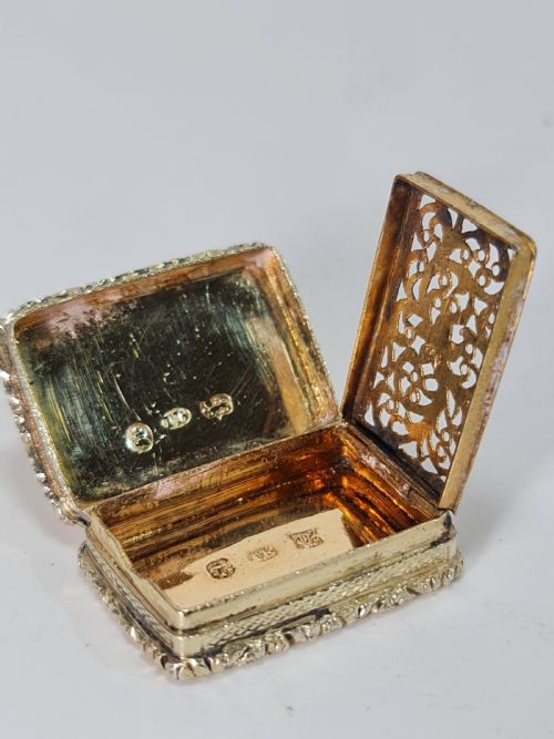 Georgian Silver Gilt Vinaigrette John Bettridge