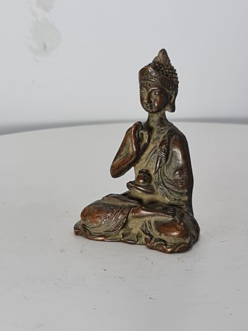 DELIGHTFUL SEATED 19THC CHINESE BRONZE BUDDAH - ADDITIONAL PHOTO 11