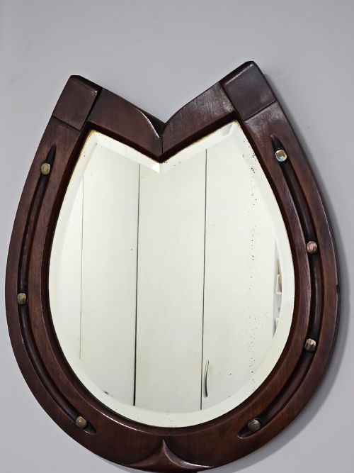 FABULOUS ANTIQUE HORSESHOE SHAPED MIRROR - ADDITIONAL PHOTO 2