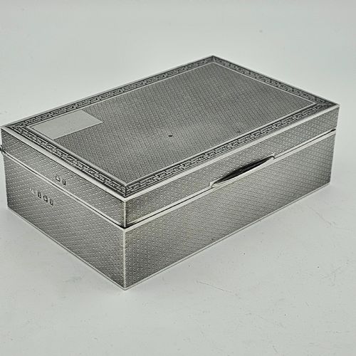 silver cigar or cigarette box c1929 hinged lid and engine turned border - CATEGORY: ANTIQUE SILVER - DATED 1920