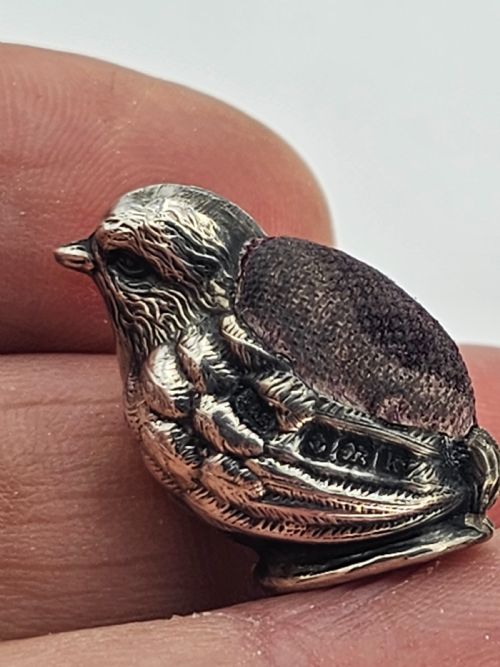 EDWARDIAN SOLID SILVER SWAN PIN CUSHION HALLMARKED LEVI SALAMAN 1909 - ADDITIONAL PHOTO 7